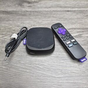Roku 2 Media Streamer - Model 4210X2 - W/Remote And Power Cable